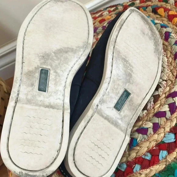 L.L. Bean  navy brown leather boat shoes - Picture 4 of 5